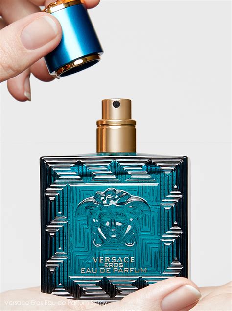 Versace Eros Eau de Parfum Review .